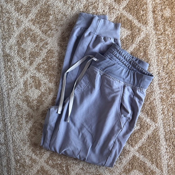 Figs Scrub Set - Picture 3 of 4